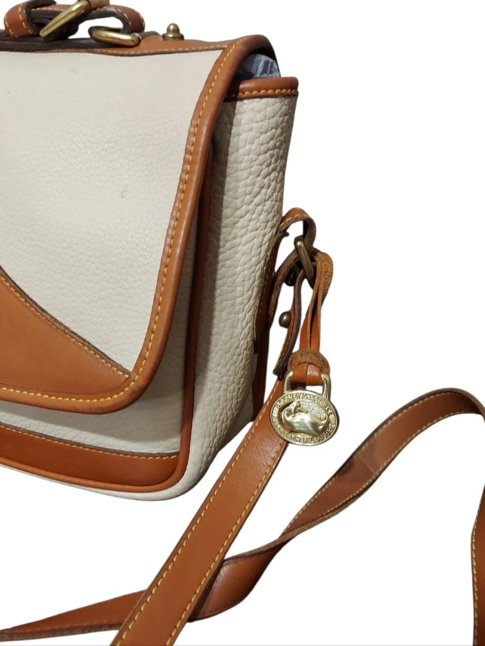 Dooney & Bourke R701 Carrier Bone & British Tan  Leather Shoulder Bag 1990's